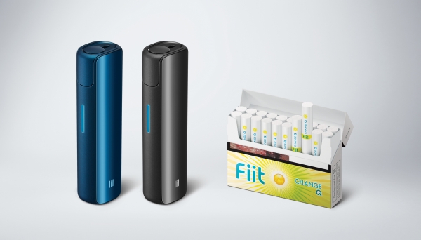 궐련형 전자담배 ‘릴 솔리드 2.0’과 전용스틱 ‘핏 체인지 Q’ 제품 사진.